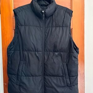Old Navy Men's Dark Puffer Vest